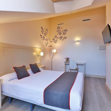 Hostal La Chata By Vivere Stays San Ildefonso Екстер'єр фото