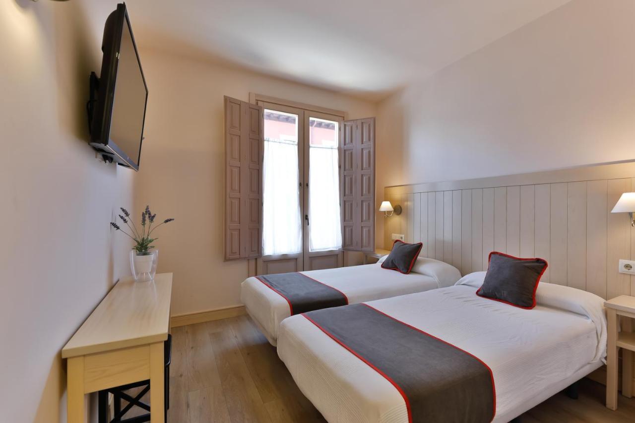Hostal La Chata By Vivere Stays San Ildefonso Екстер'єр фото