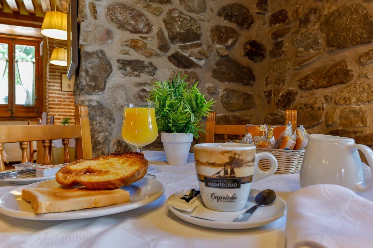 Hostal La Chata By Vivere Stays San Ildefonso Екстер'єр фото