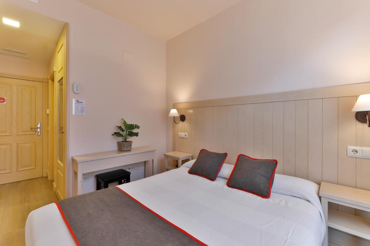 Hostal La Chata By Vivere Stays San Ildefonso Екстер'єр фото