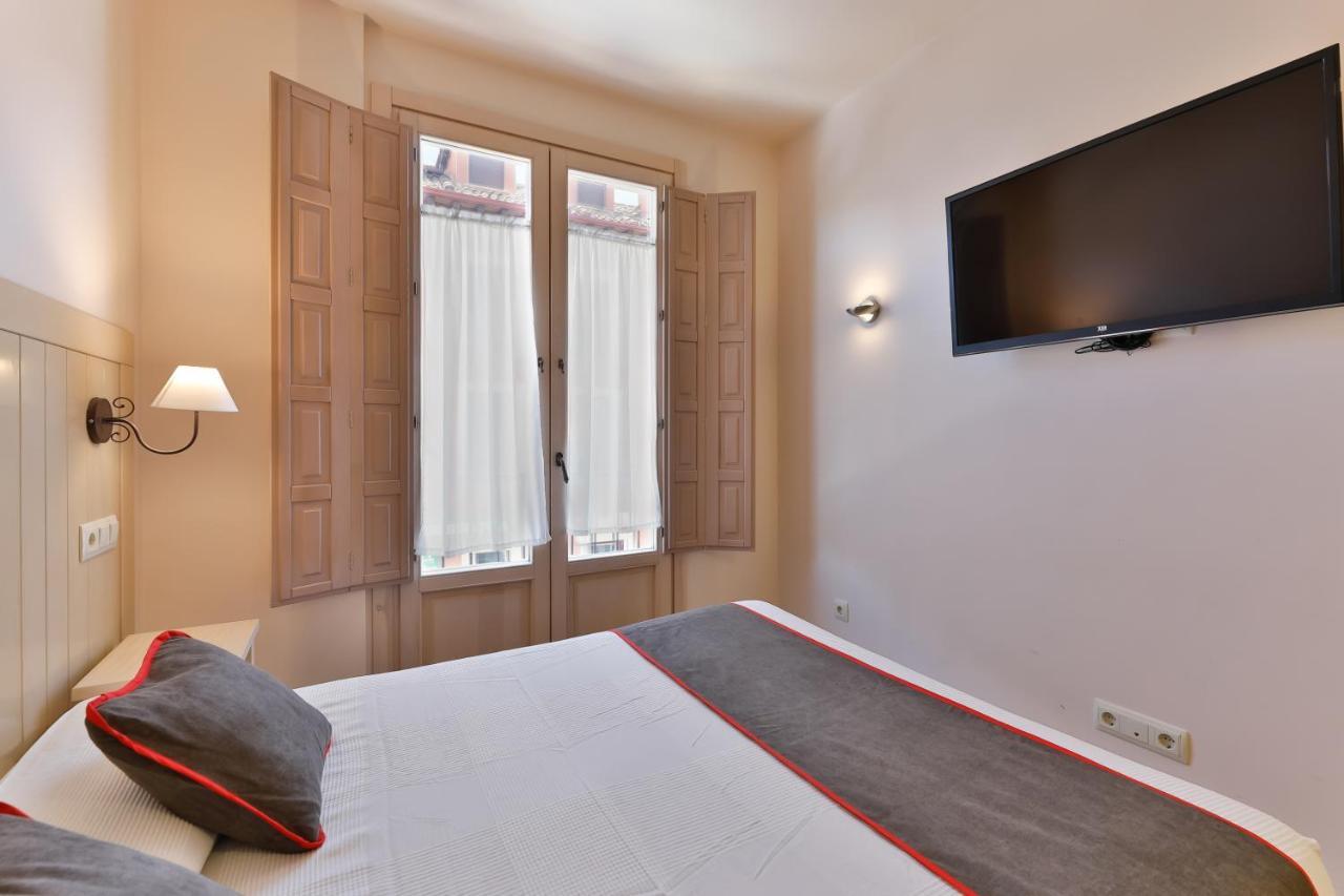 Hostal La Chata By Vivere Stays San Ildefonso Екстер'єр фото